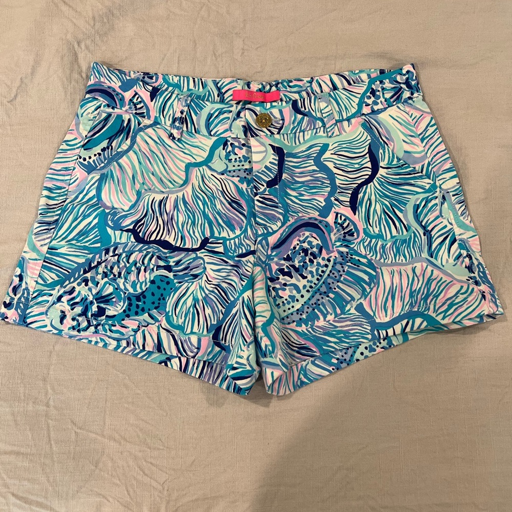 Lilly Pulitzer Stretch Callahan Shorts, size 10